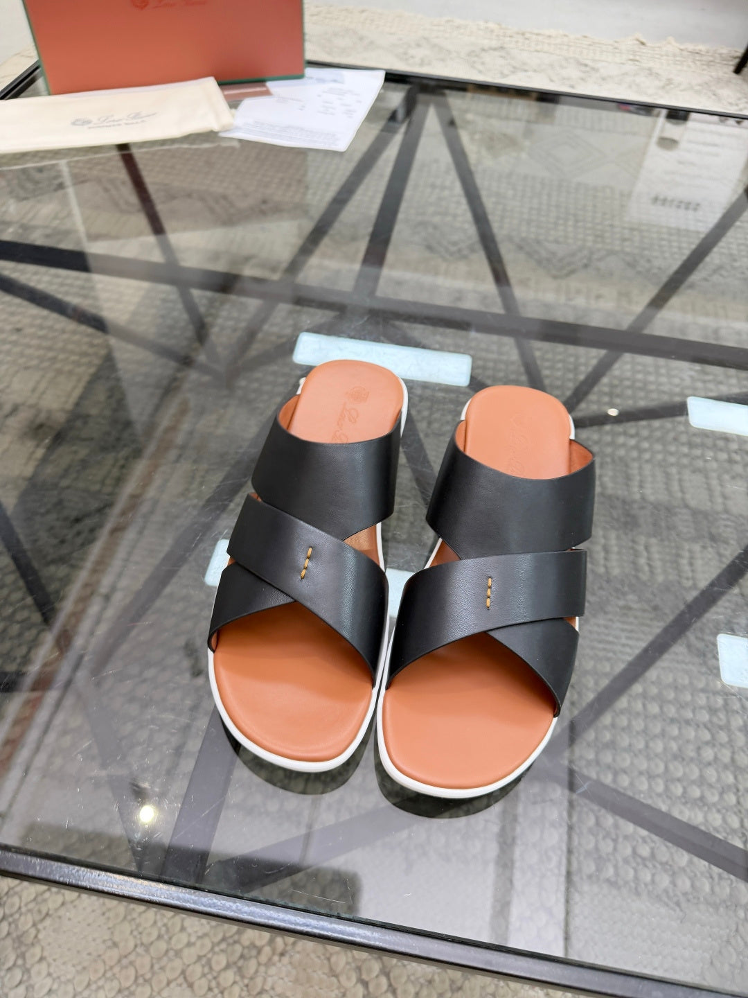 Шкіряні шльопанці Loro Piana