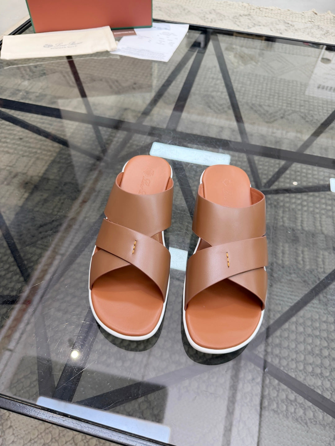Шкіряні шльопанці Loro Piana