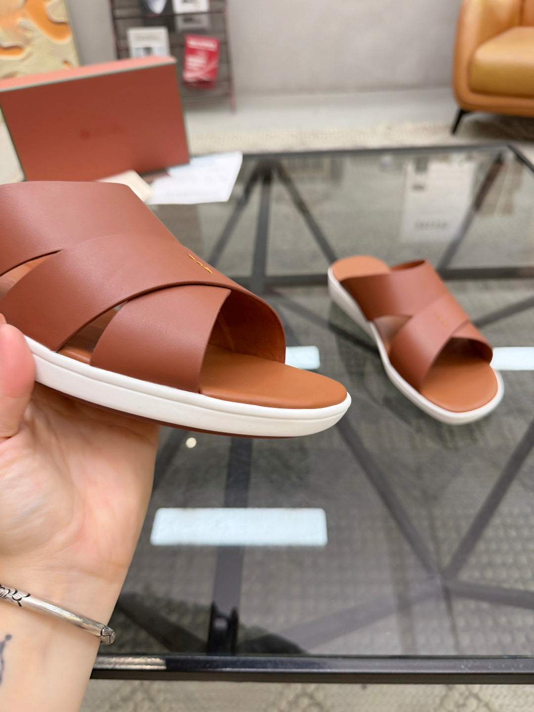 Шкіряні шльопанці Loro Piana