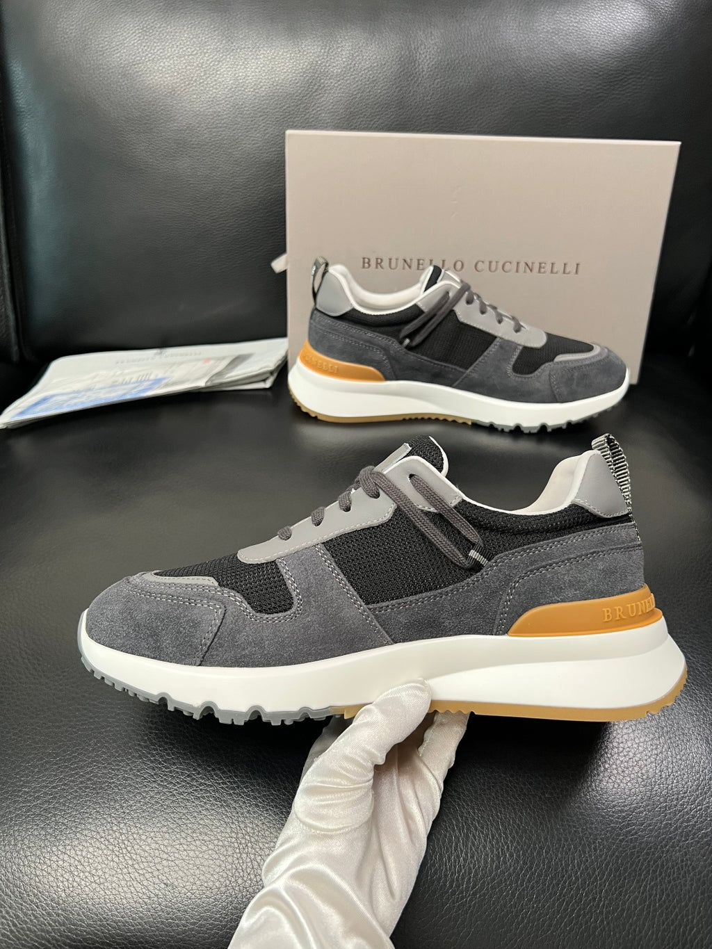 Стильне взуття Brunello Cucinelli