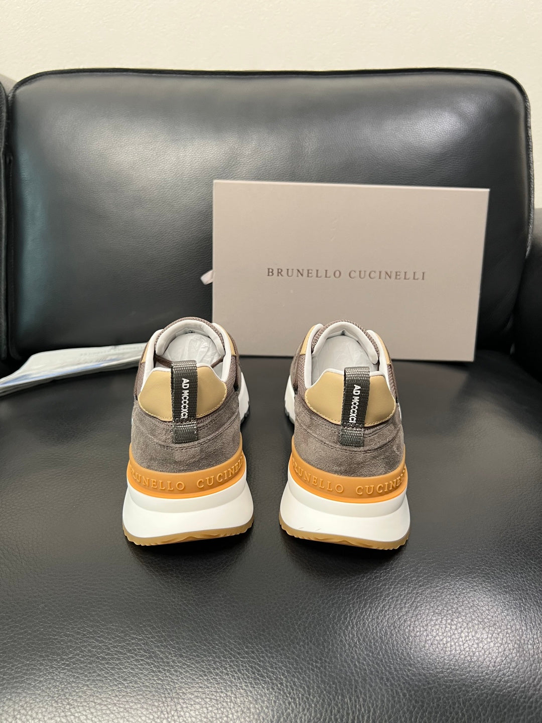 Сучасне взуття Brunello Cucinelli