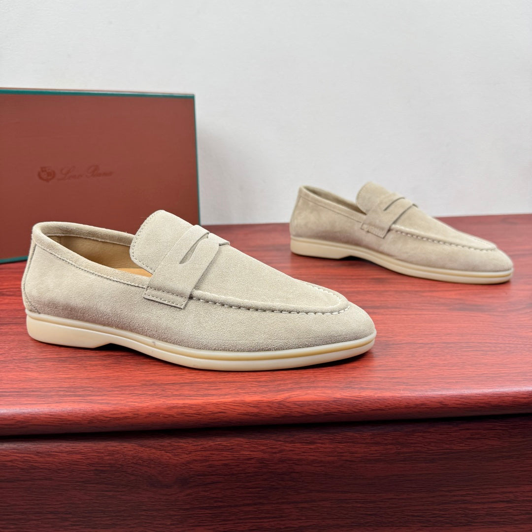 Замшеві лофери Loro Piana Summer Walk — бежевий