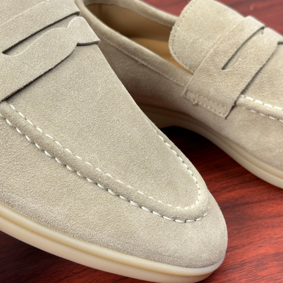 Замшеві лофери Loro Piana Summer Walk — бежевий