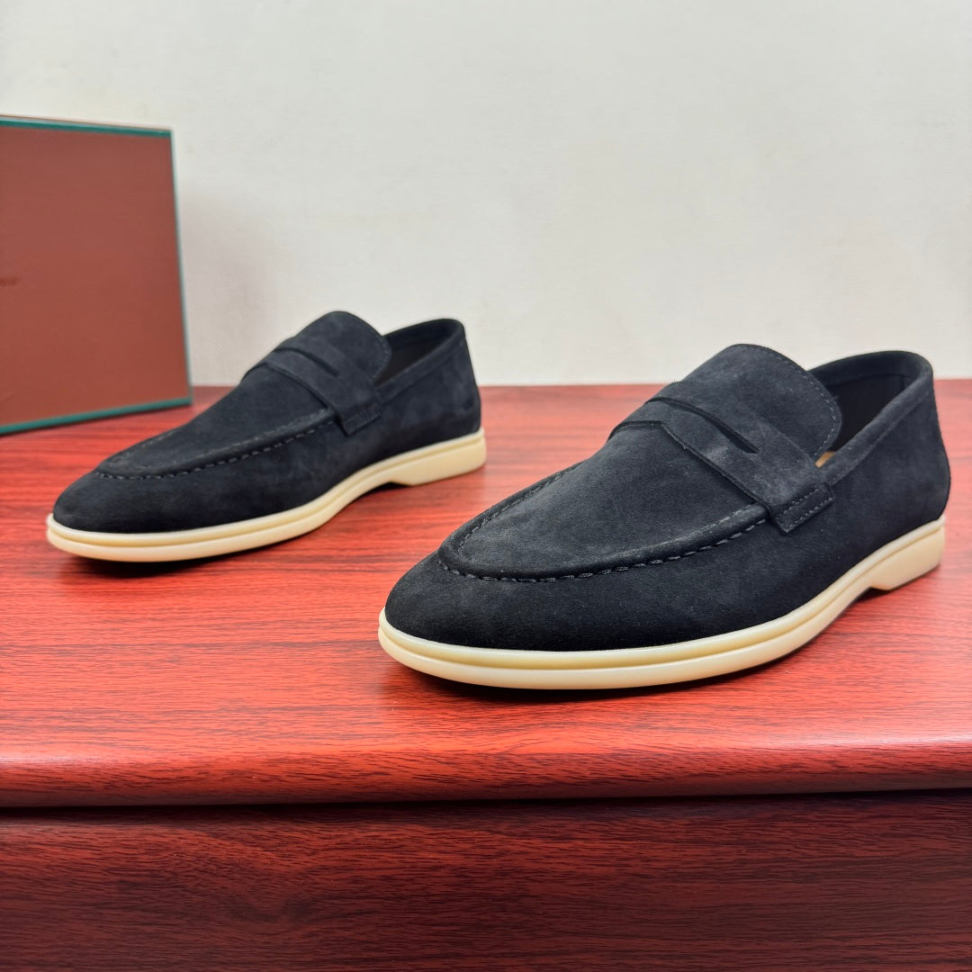 Замшеві лофери Loro Piana Summer Walk — чорний