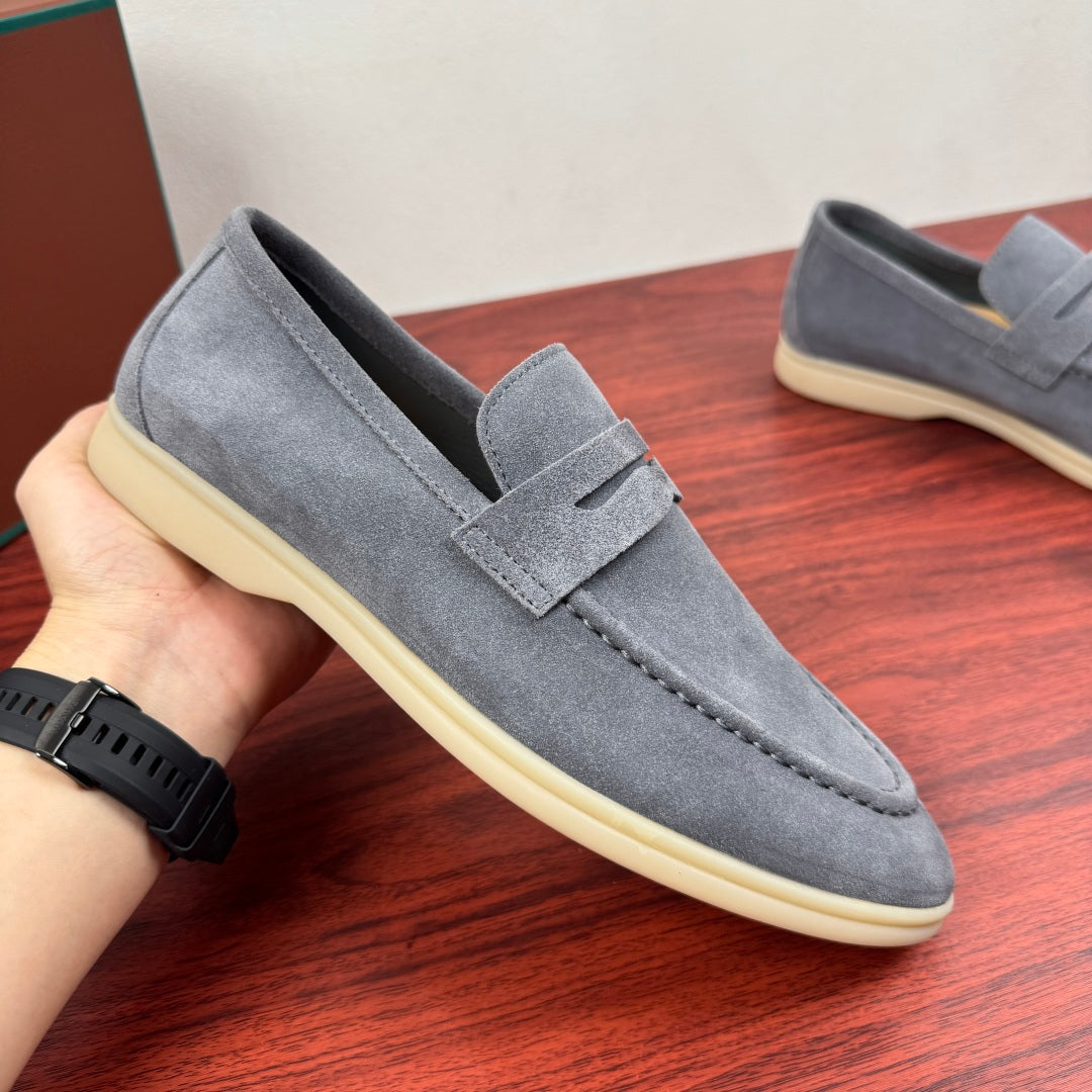 Замшеві лофери Loro Piana Summer Walk — сірий