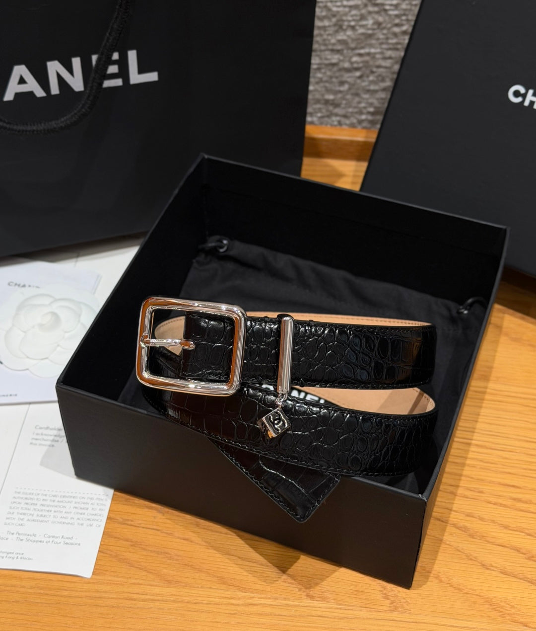 Ремінь Chanel з натуральної шкіри