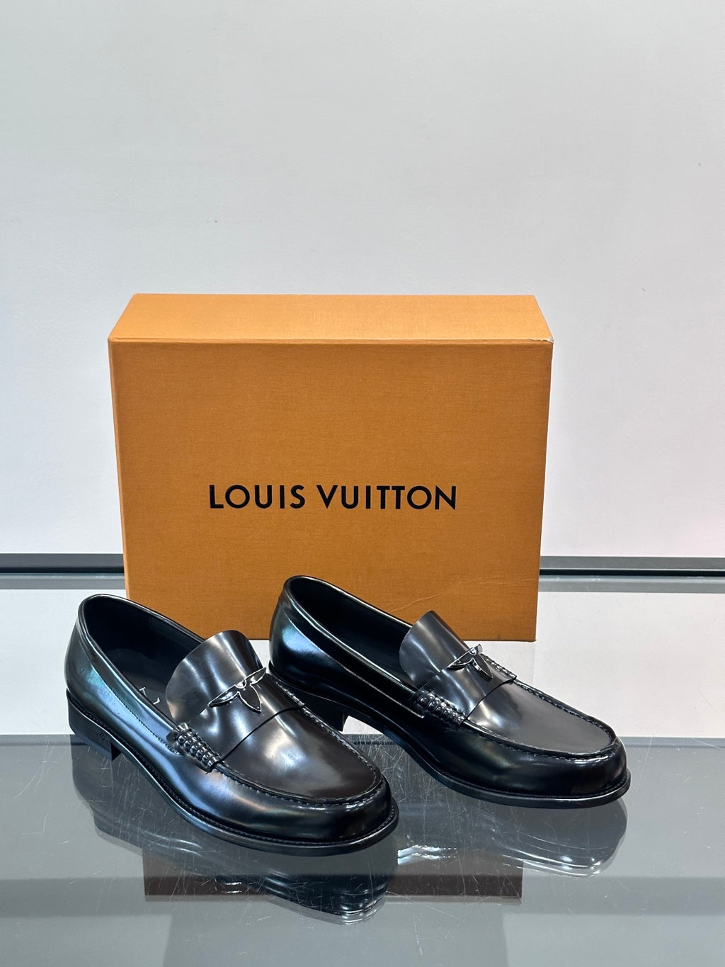 Чоловічі шкіряні туфлі Louis Vuitton