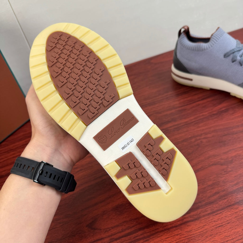 Трикотажні кросівки Loro Piana 360 LP Flexy Walk — світло-синій