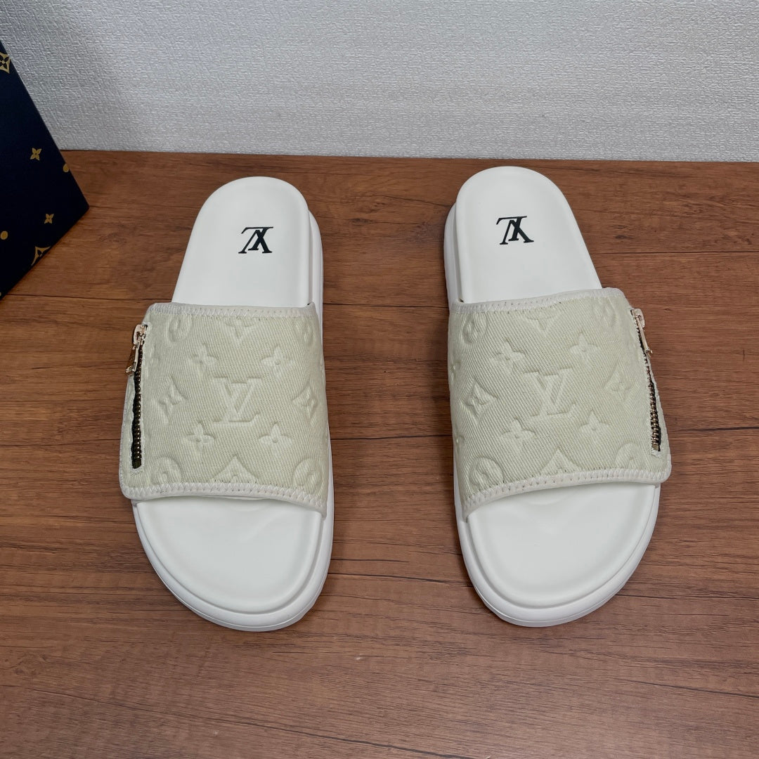 Шльопанці Louis Vuitton з натуральної шкіри та деніму