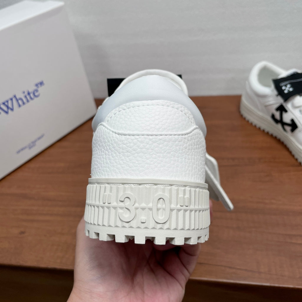 Шкіряні кросівки Off-White 3.0 Off Court