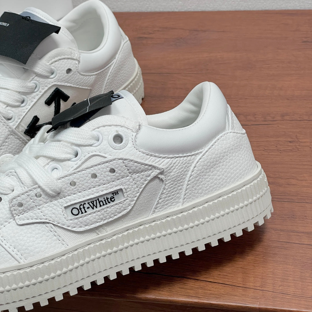 Шкіряні кросівки Off-White 3.0 Off Court