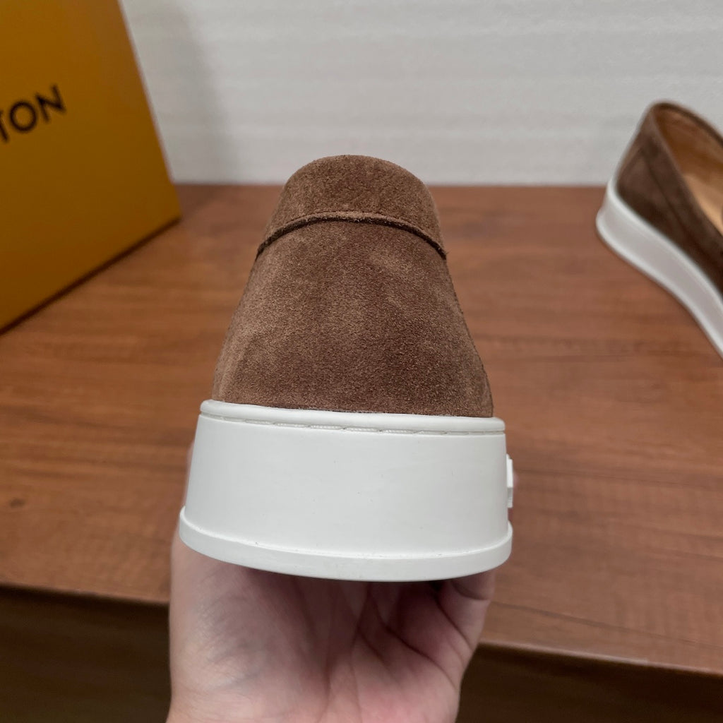 Лофери Louis Vuitton з натуральної замші