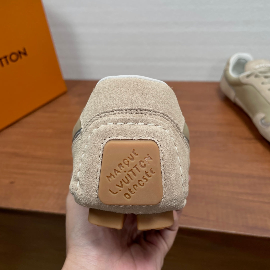 Кросівки Louis Vuitton з натуральної замші