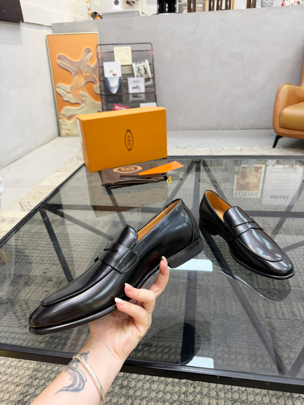 Ділові шкіряні лофери Tod's