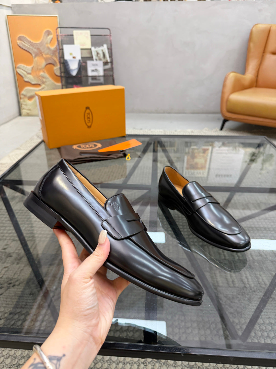 Ділові шкіряні лофери Tod's