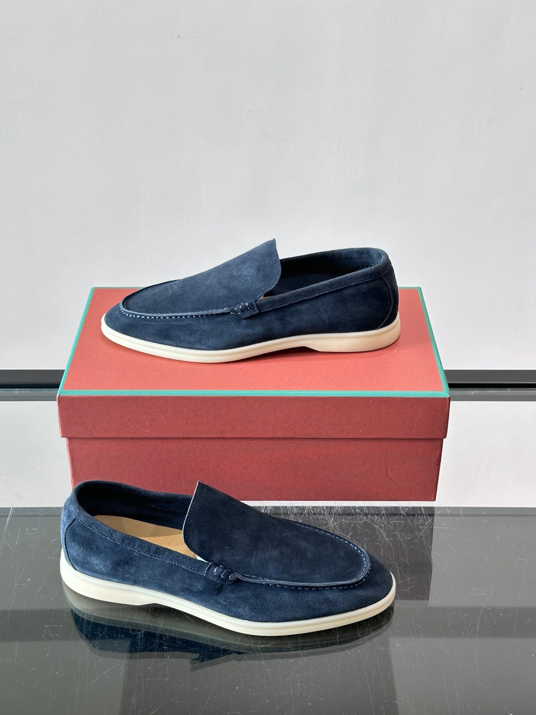 Замшеві лофери Loro Piana Summer Walk