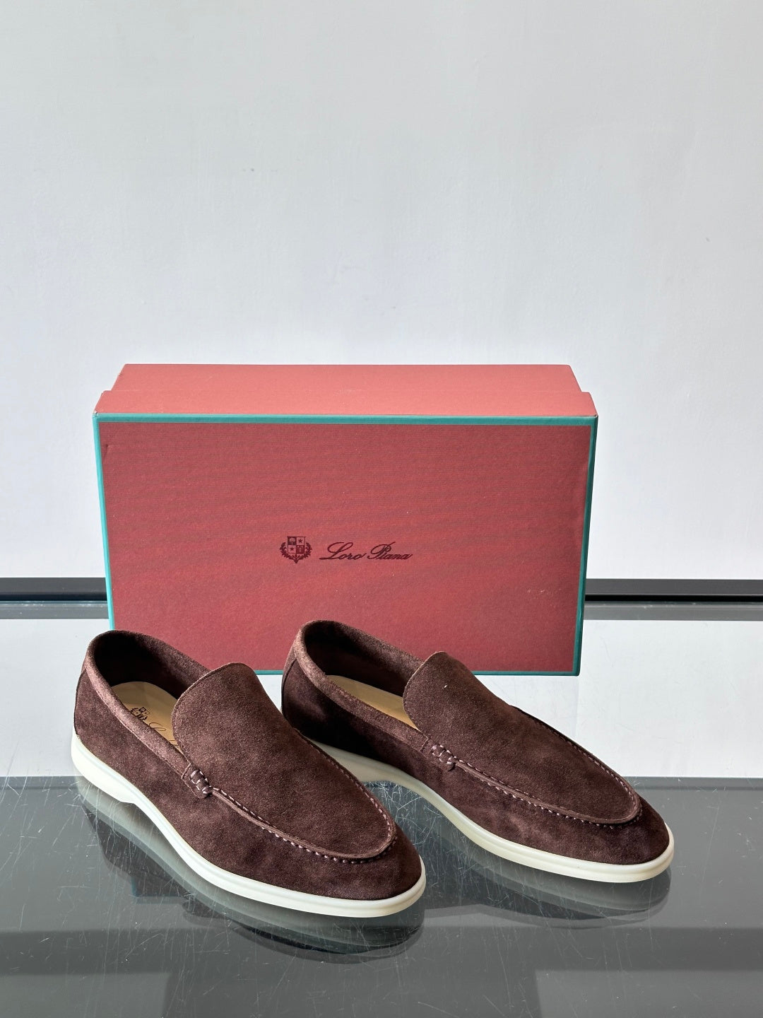 Замшеві лофери Loro Piana Summer Walk