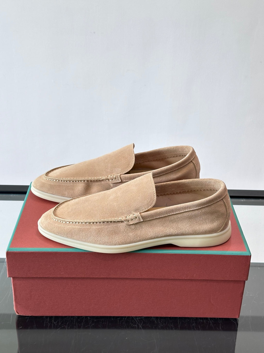 Замшеві лофери Loro Piana Summer Walk
