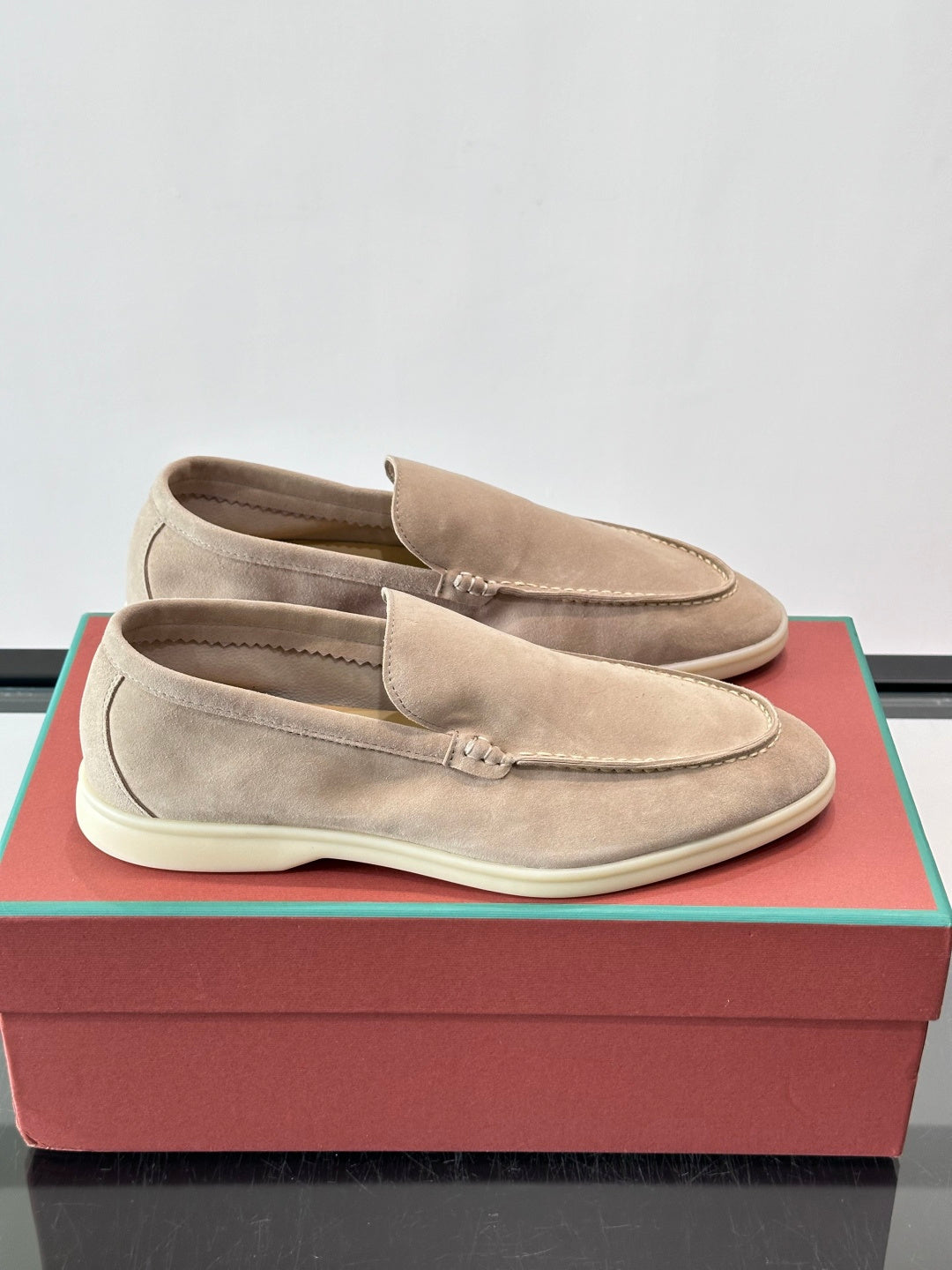 Замшеві лофери Loro Piana Summer Walk