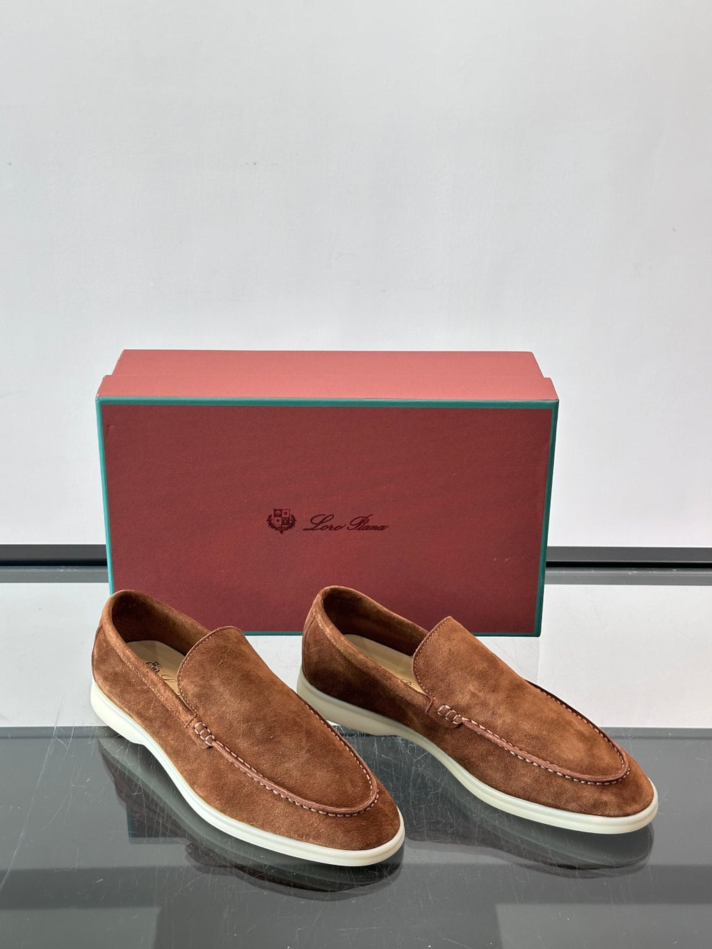 Замшеві лофери Loro Piana Summer Walk