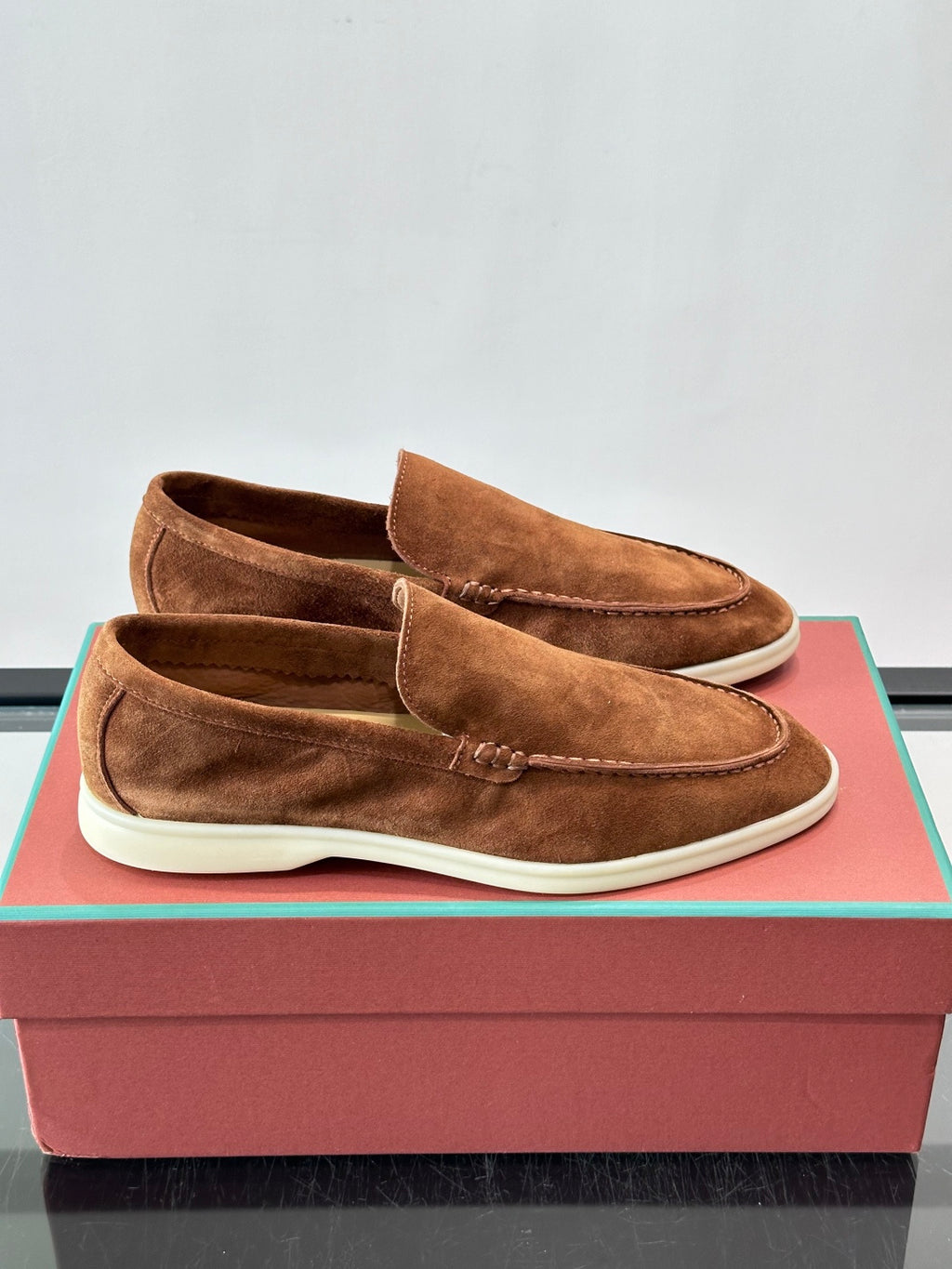 Замшеві лофери Loro Piana Summer Walk