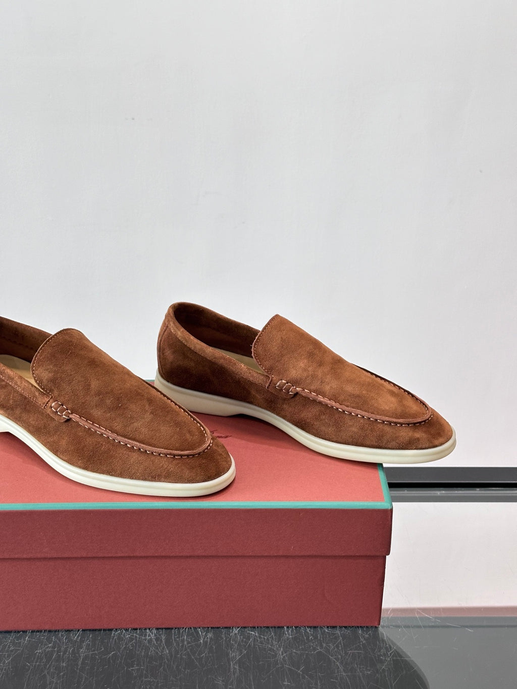 Замшеві лофери Loro Piana Summer Walk