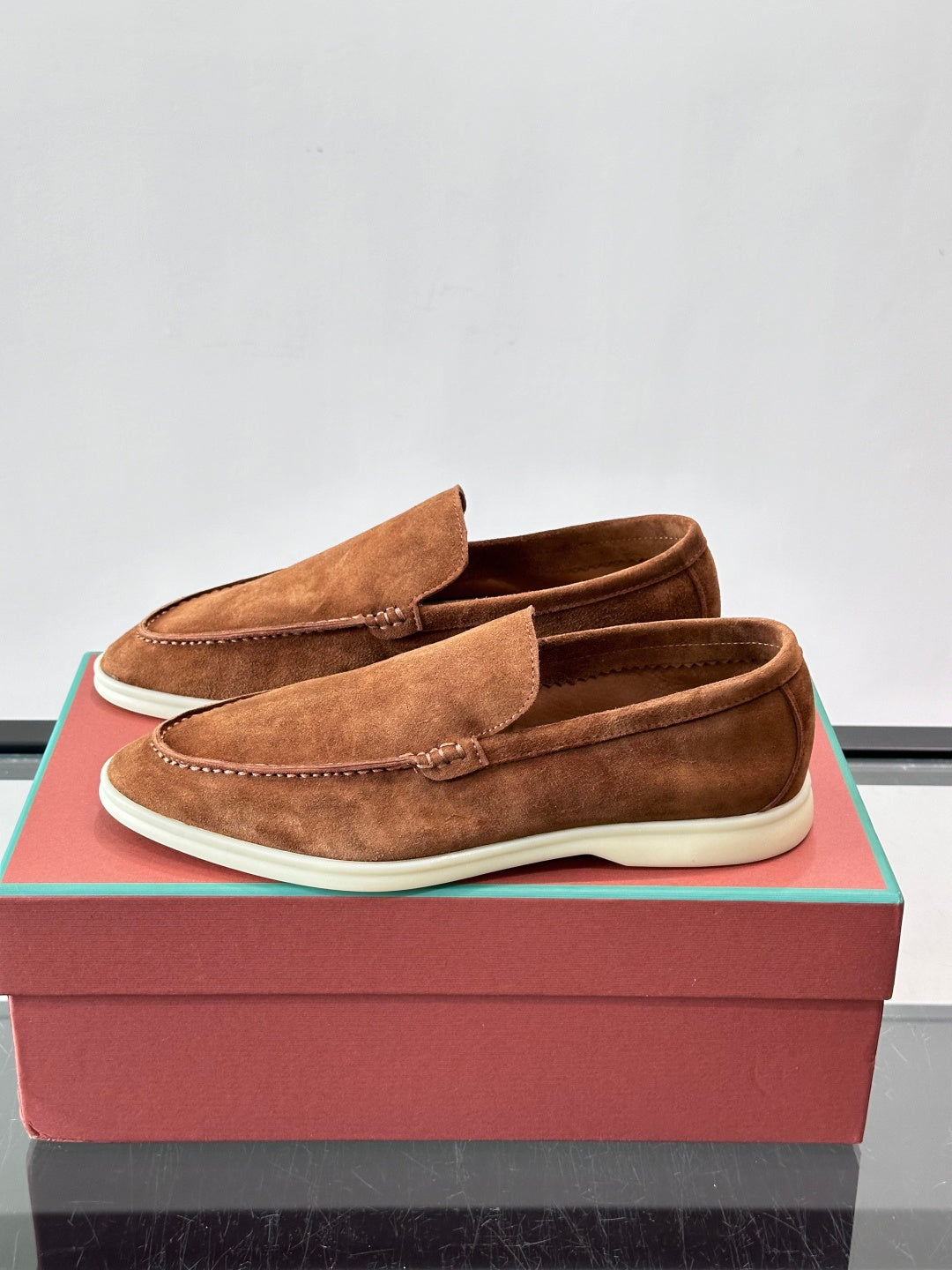 Замшеві лофери Loro Piana Summer Walk