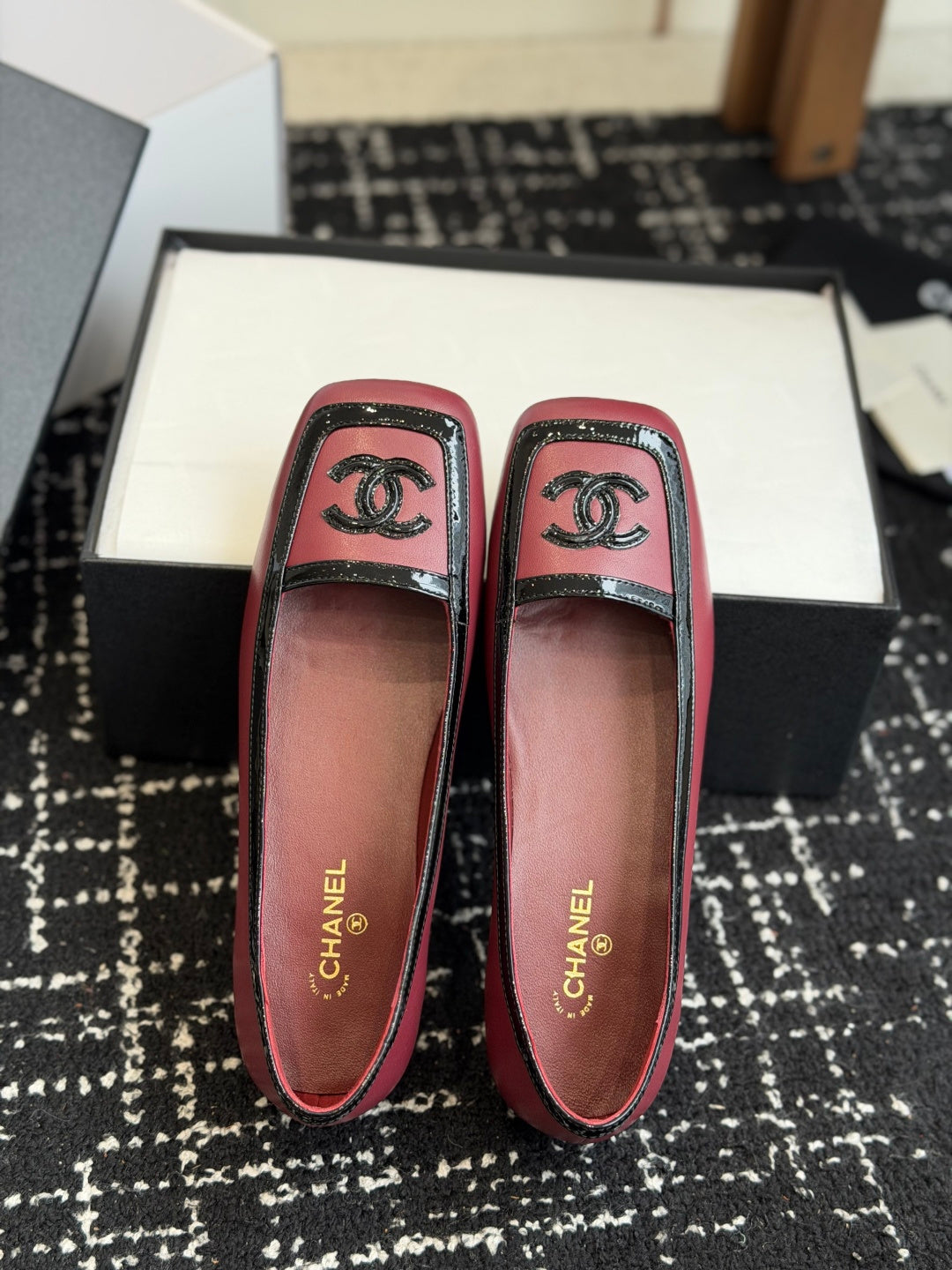 Жіночі елегантні шкіряні туфлі Chanel