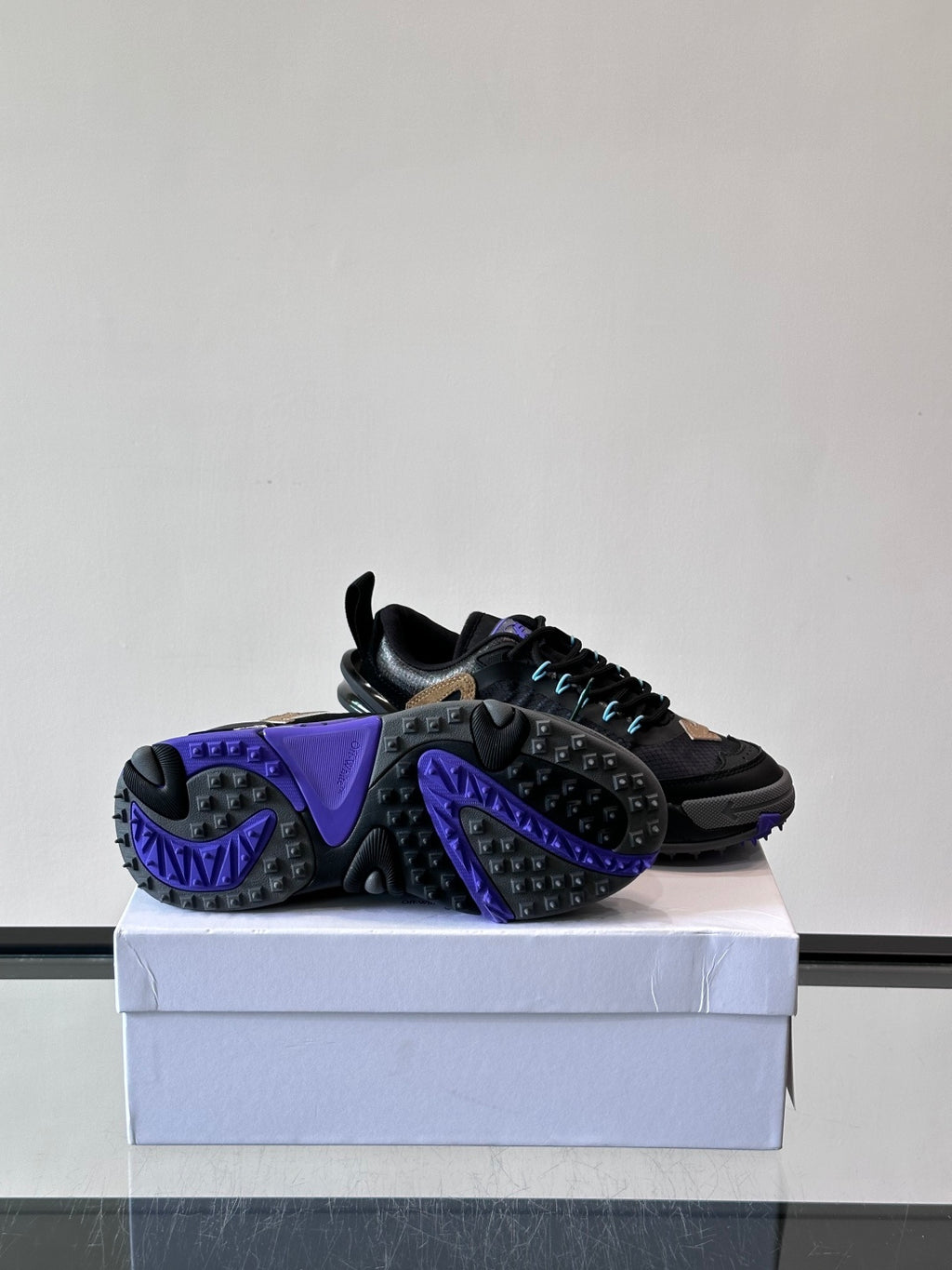 Текстильні кросівки Off-White × Nike Air Max 90