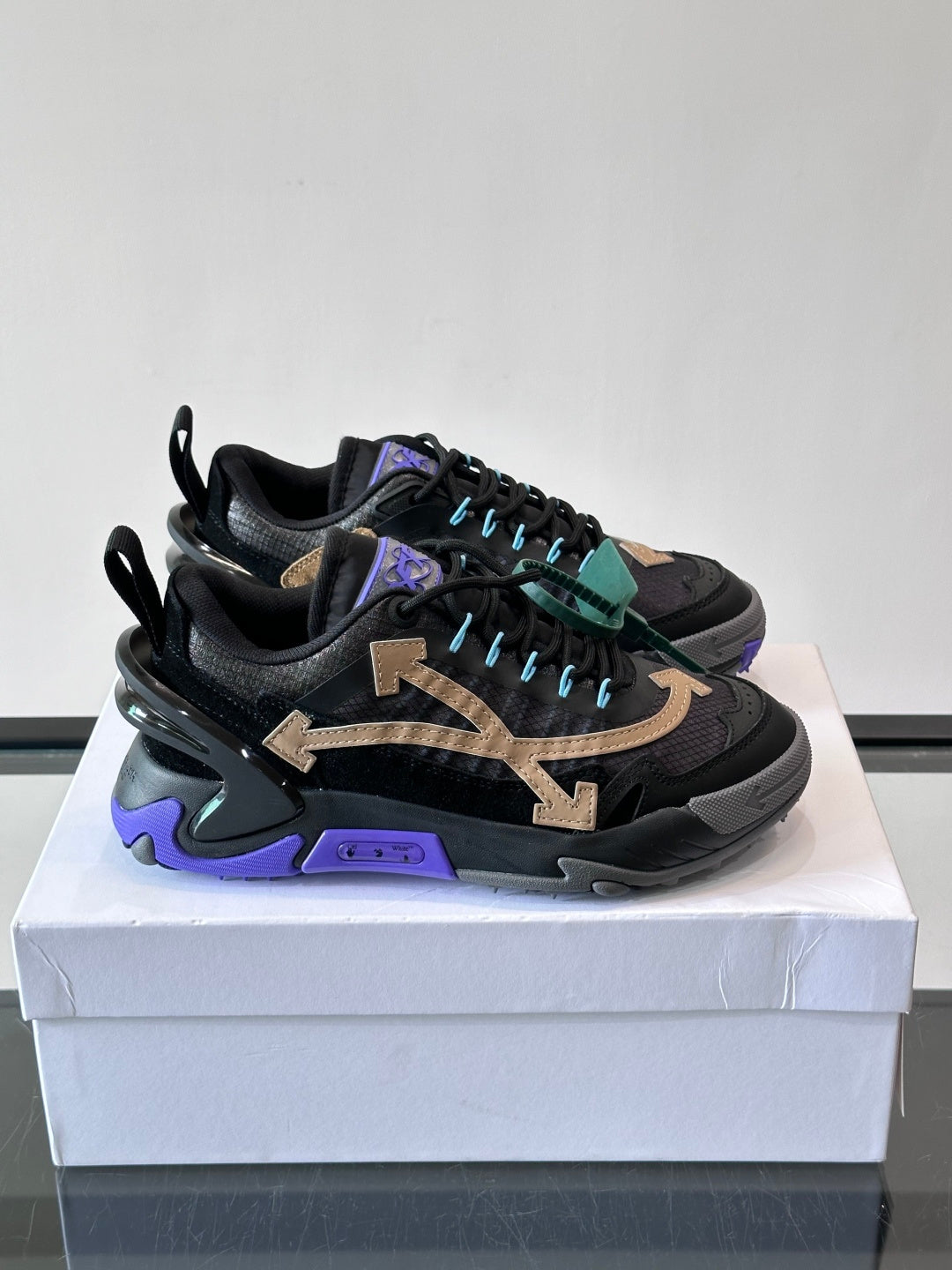 Текстильні кросівки Off-White × Nike Air Max 90