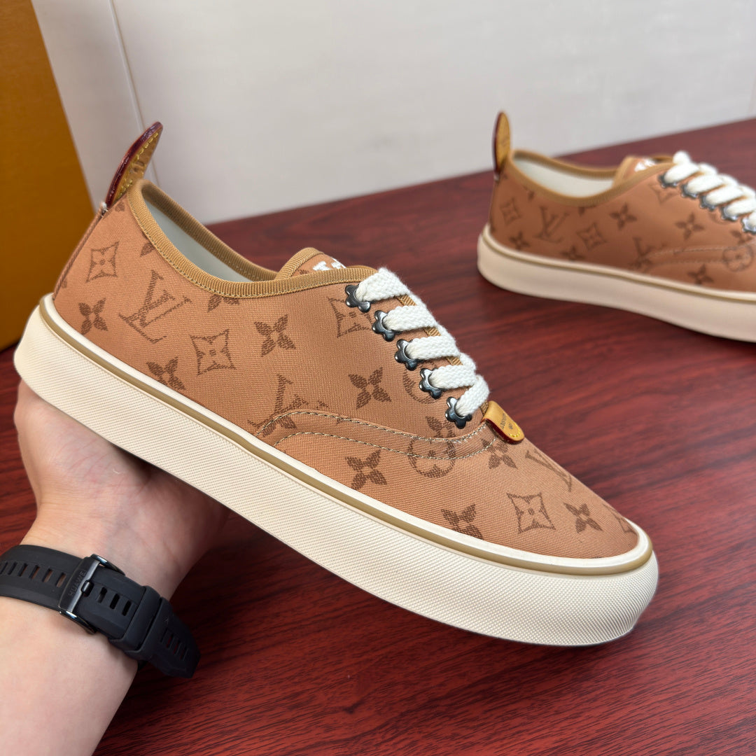 Кеди з натуральної шкіри та текстилю Louis Vuitton LAGOON — коричневі