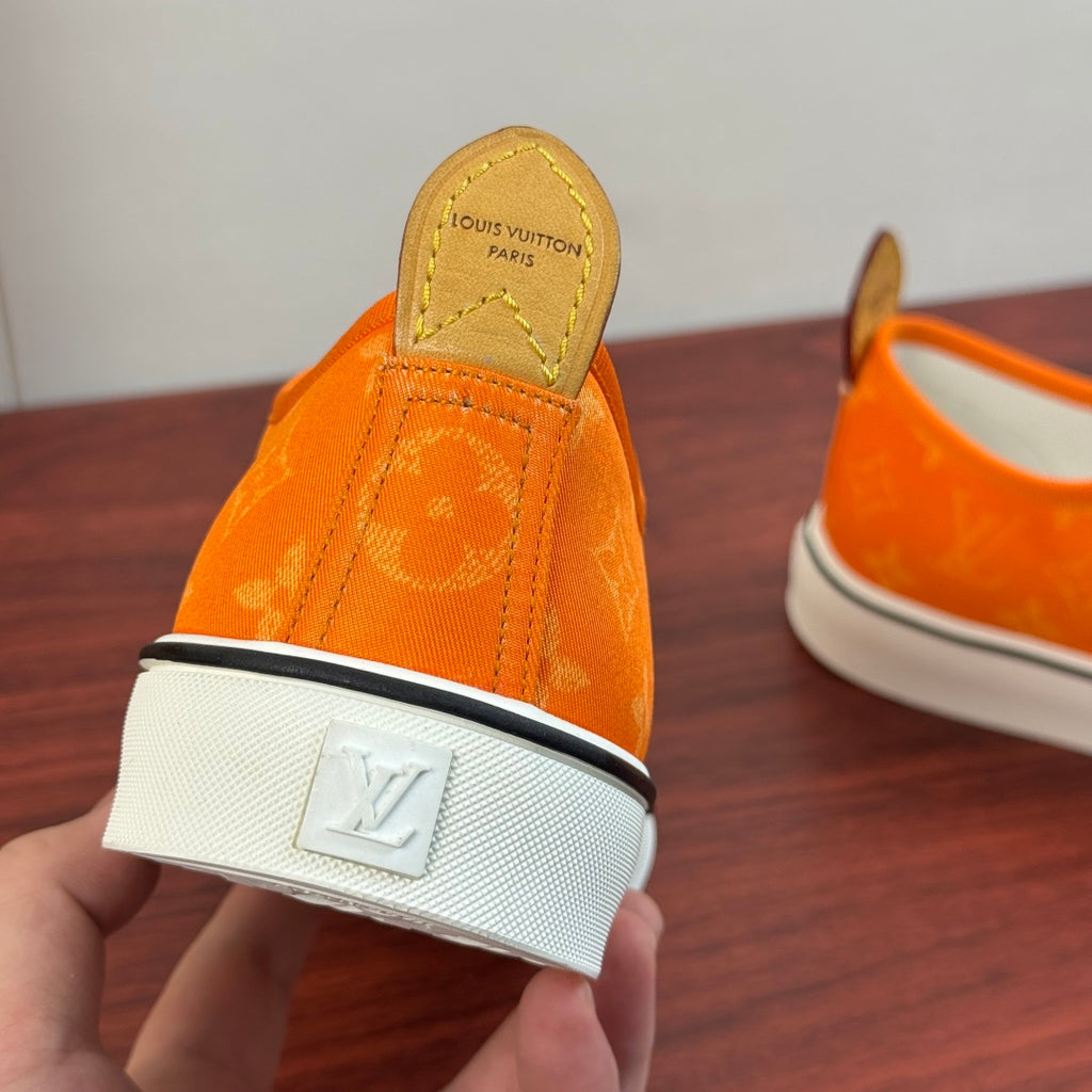 Кеди з натуральної шкіри та текстилю Louis Vuitton LAGOON — помаранчеві