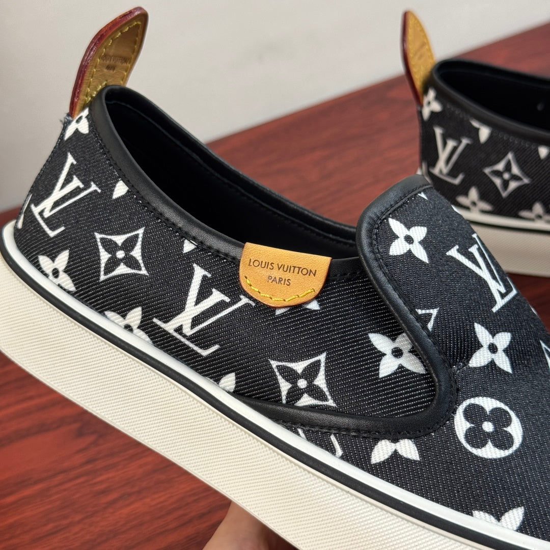 Сліпони з натуральної шкіри та текстилю Louis Vuitton LAGOON — чорні