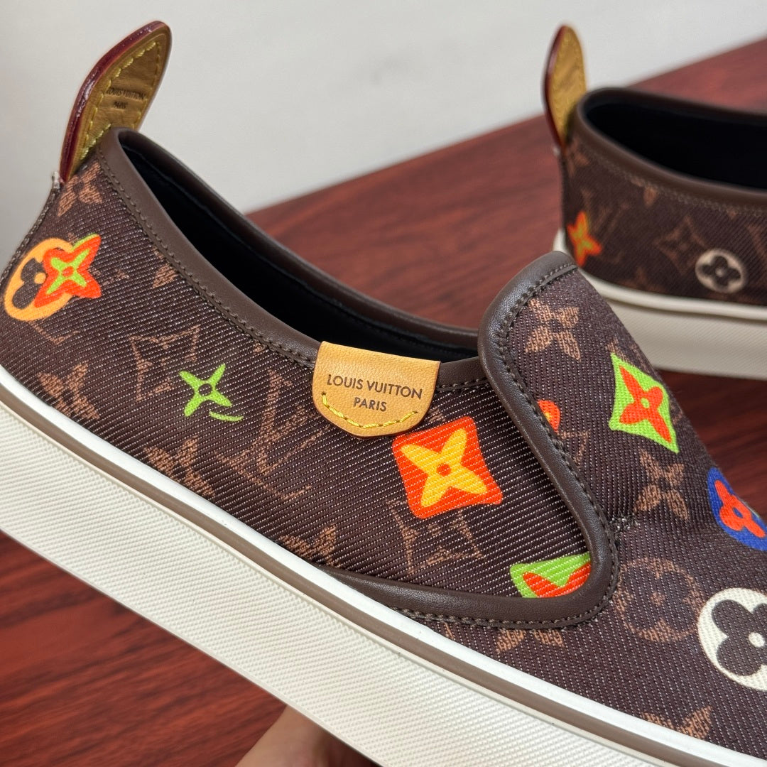 Сліпони з натуральної шкіри та текстилю Louis Vuitton LAGOON — кавові