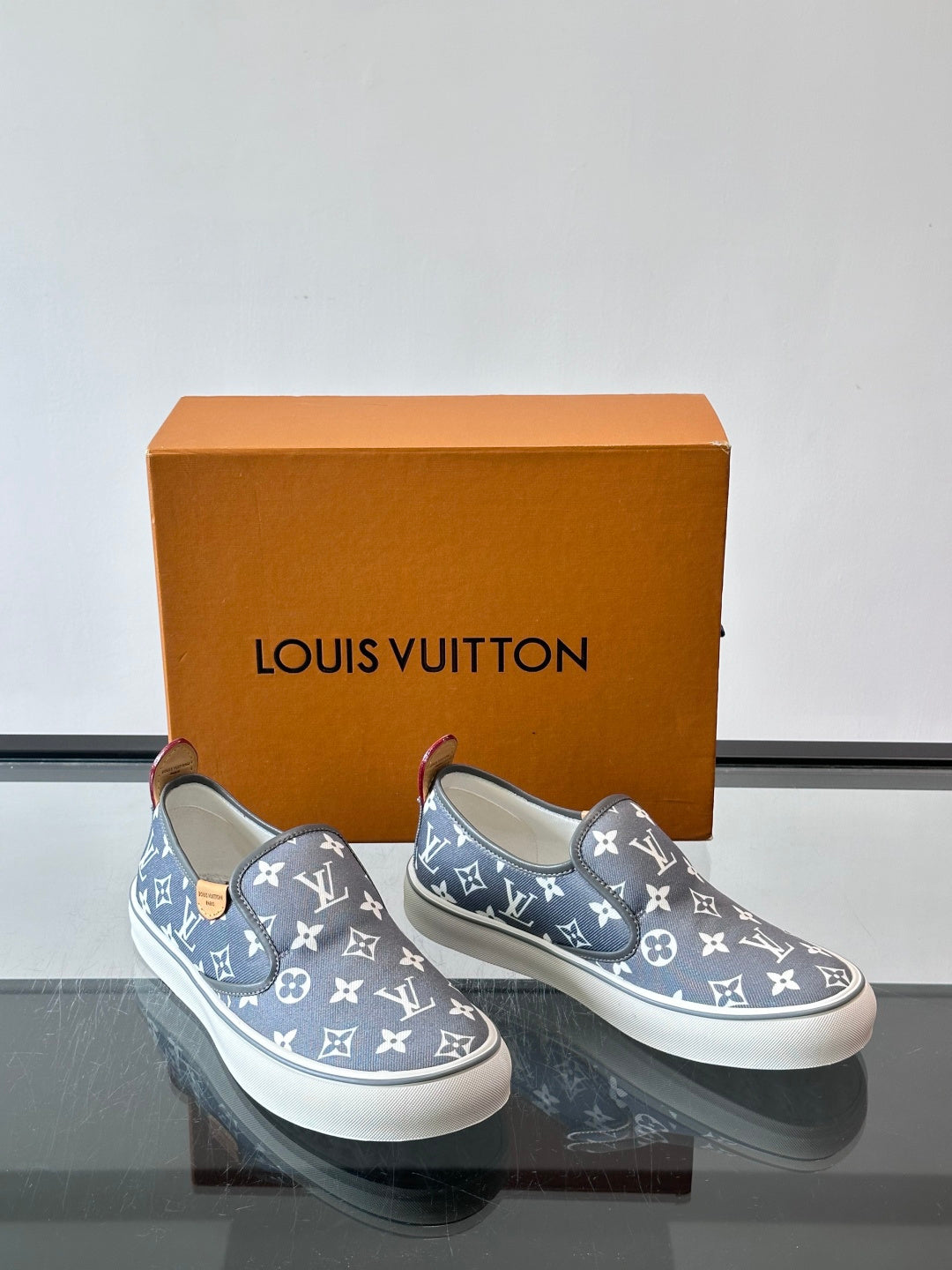 Сліпони з текстилю Louis Vuitton × Vans