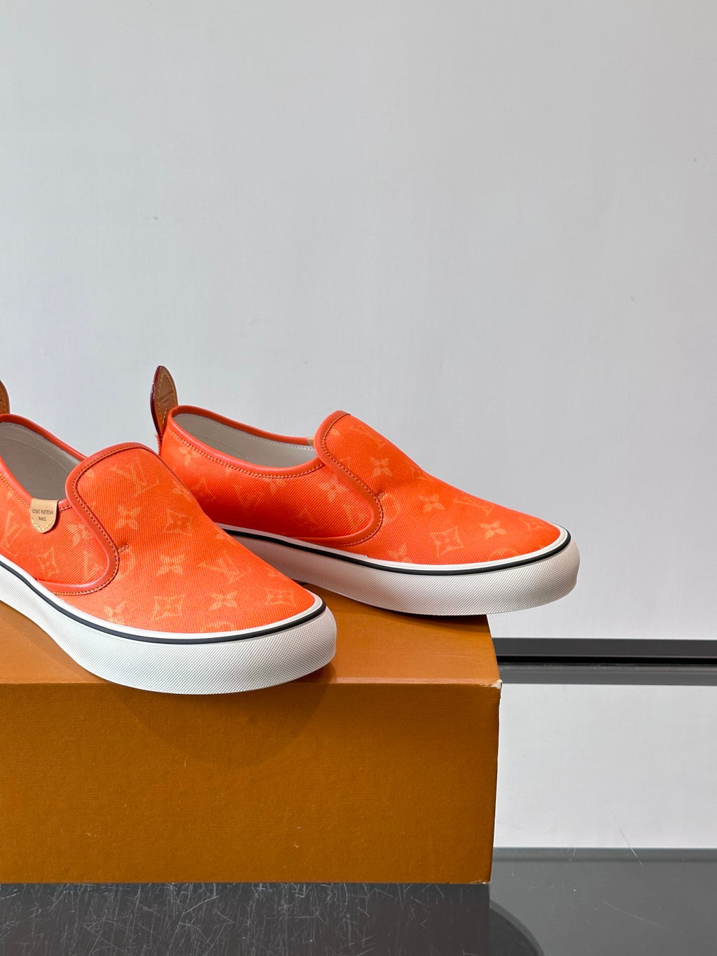 Сліпони з текстилю Louis Vuitton × Vans