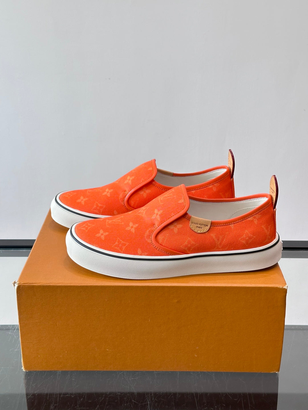 Сліпони з текстилю Louis Vuitton × Vans