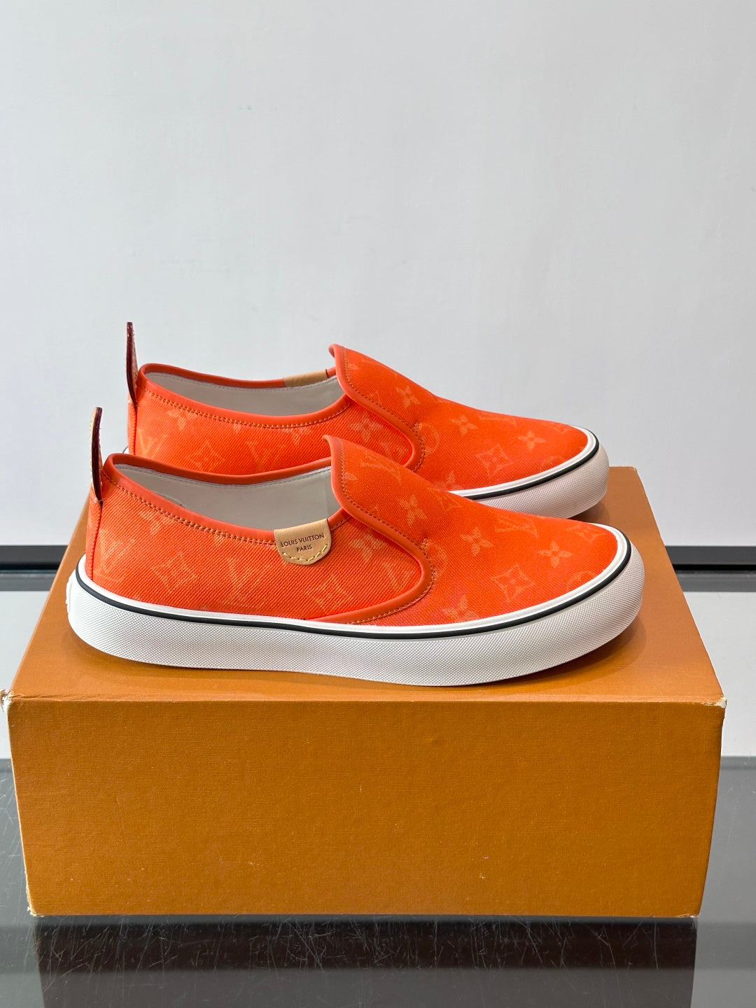 Сліпони з текстилю Louis Vuitton × Vans