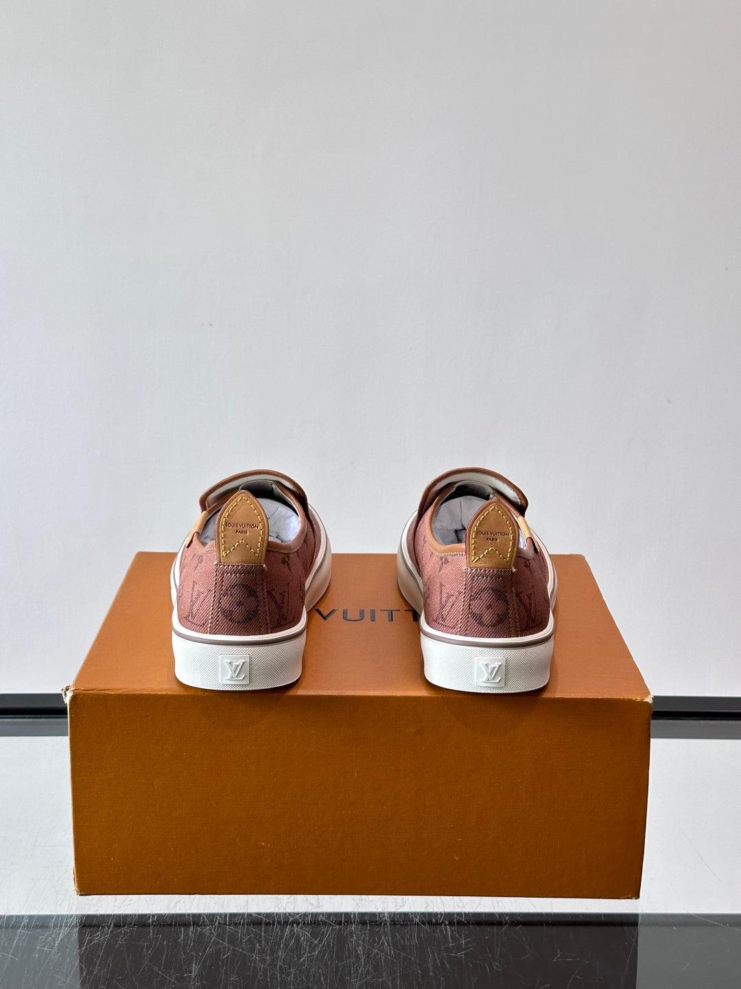 Сліпони з текстилю Louis Vuitton × Vans