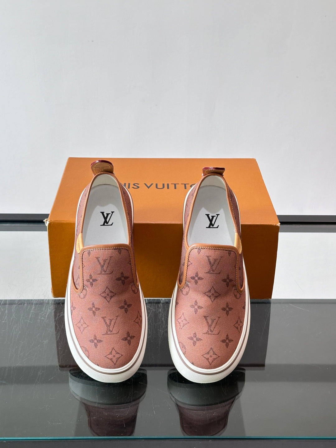 Сліпони з текстилю Louis Vuitton × Vans