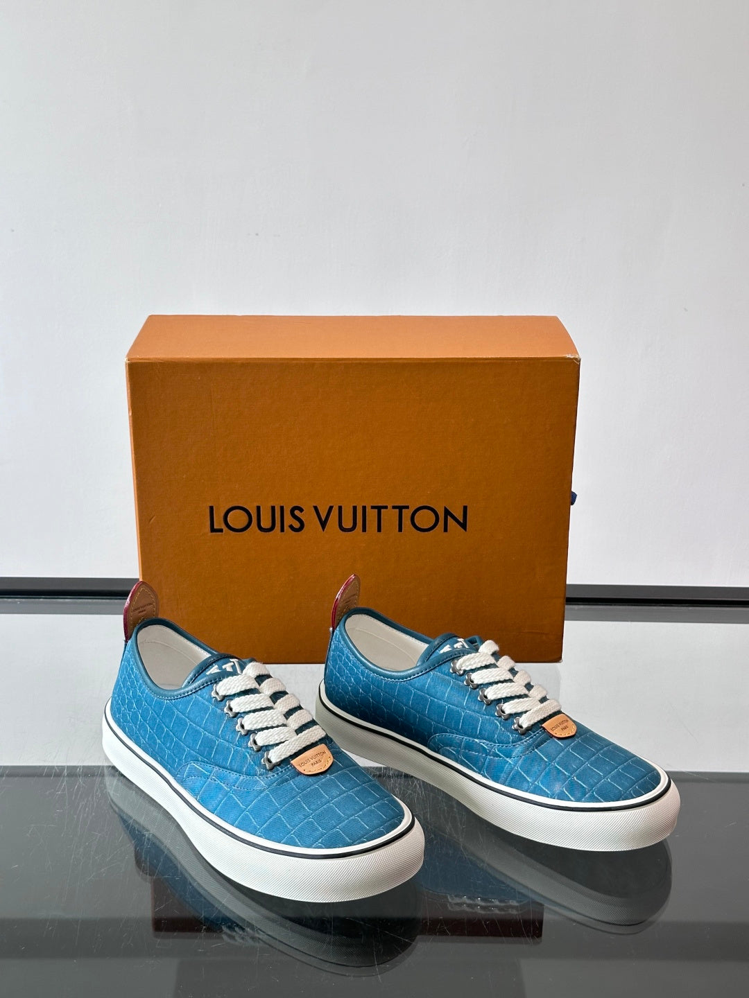 Кеди з натуральної шкіри та текстилю Louis Vuitton × Vans