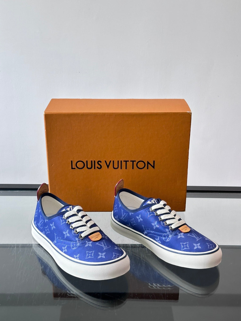 Кросівки з натуральної шкіри Louis Vuitton Archlight