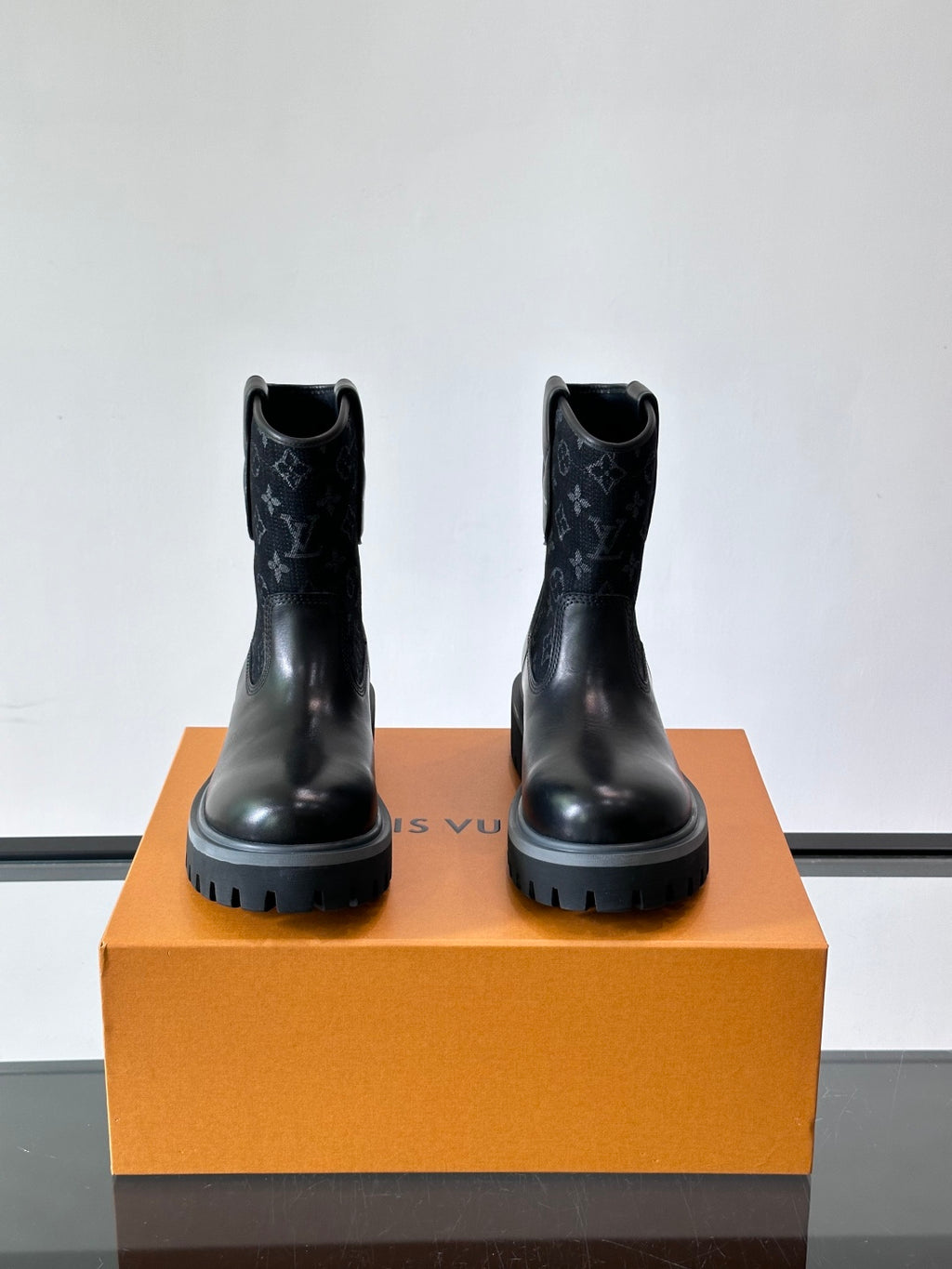 Черевики Louis Vuitton
