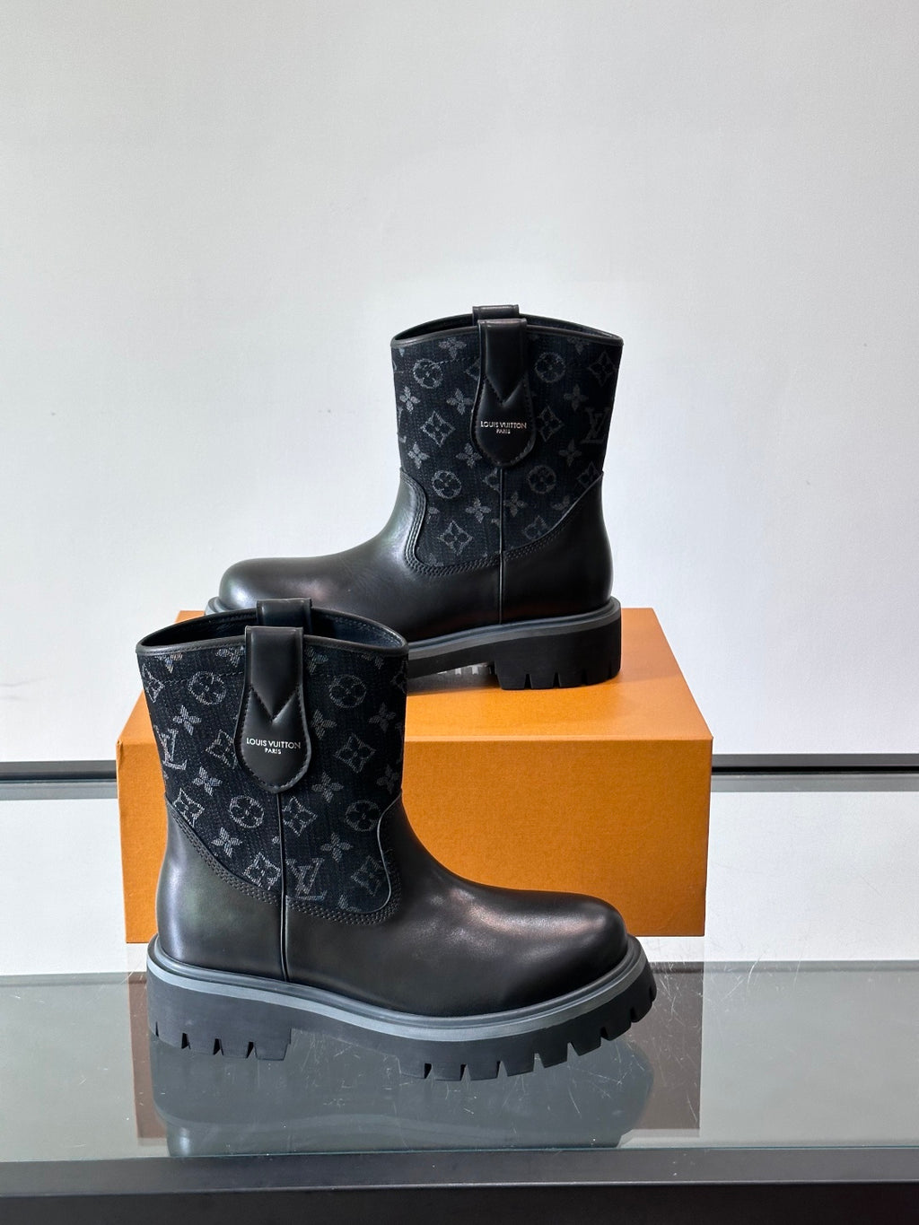 Черевики Louis Vuitton
