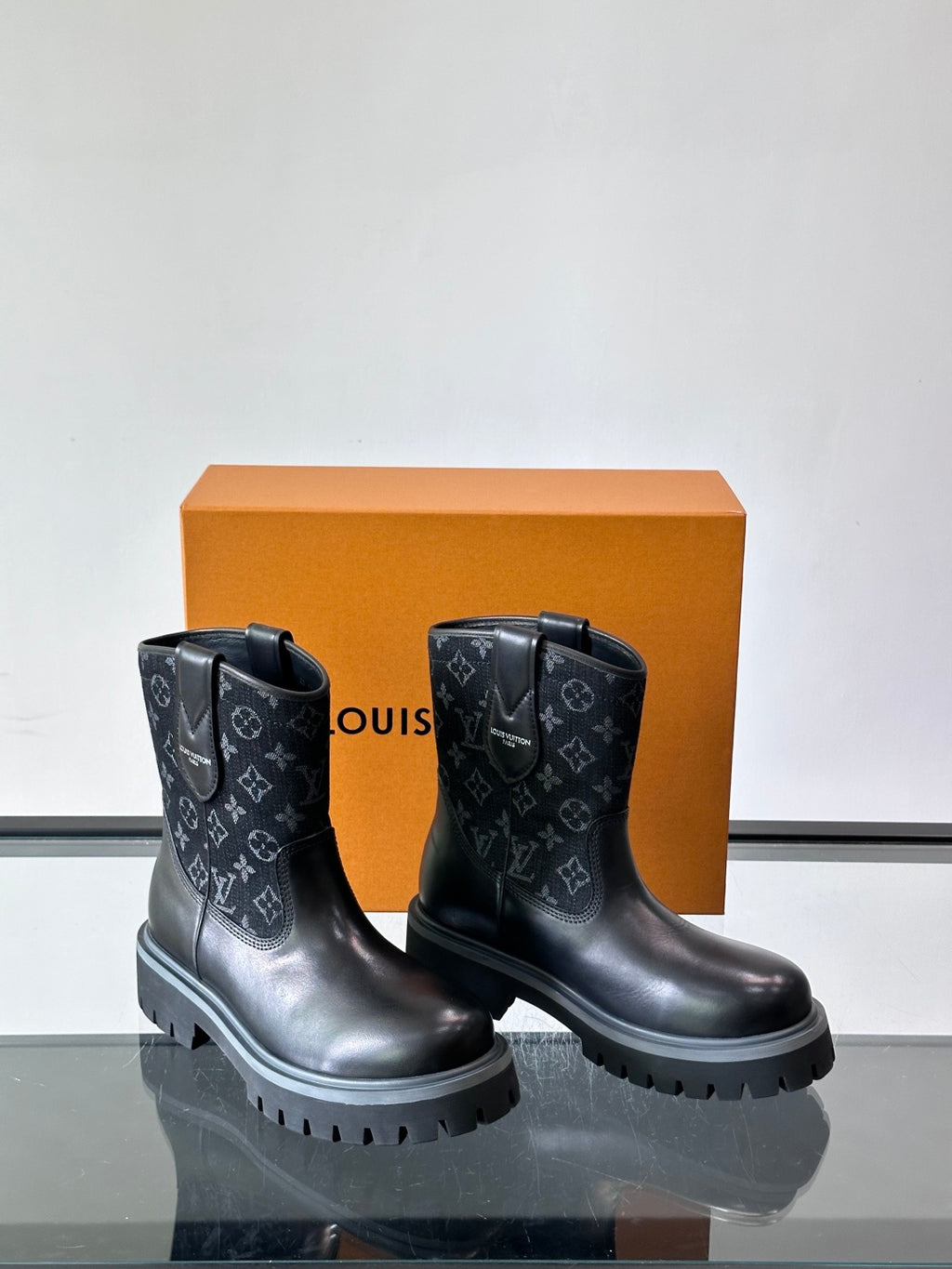 Черевики Louis Vuitton