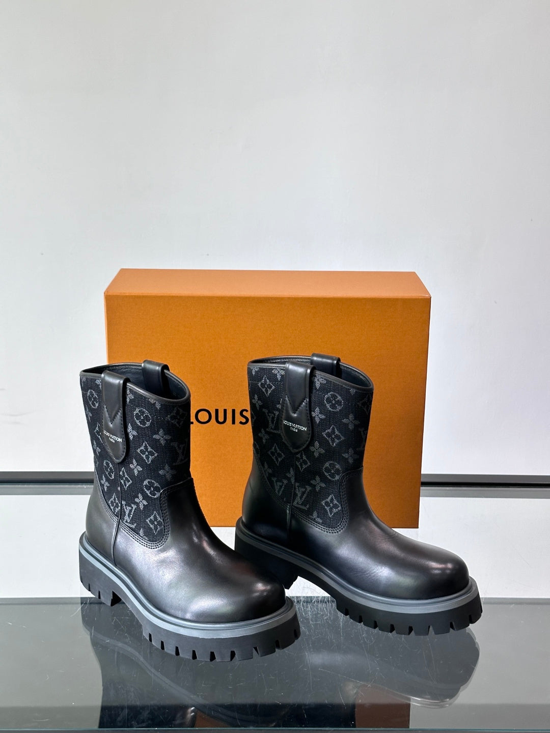Черевики Louis Vuitton