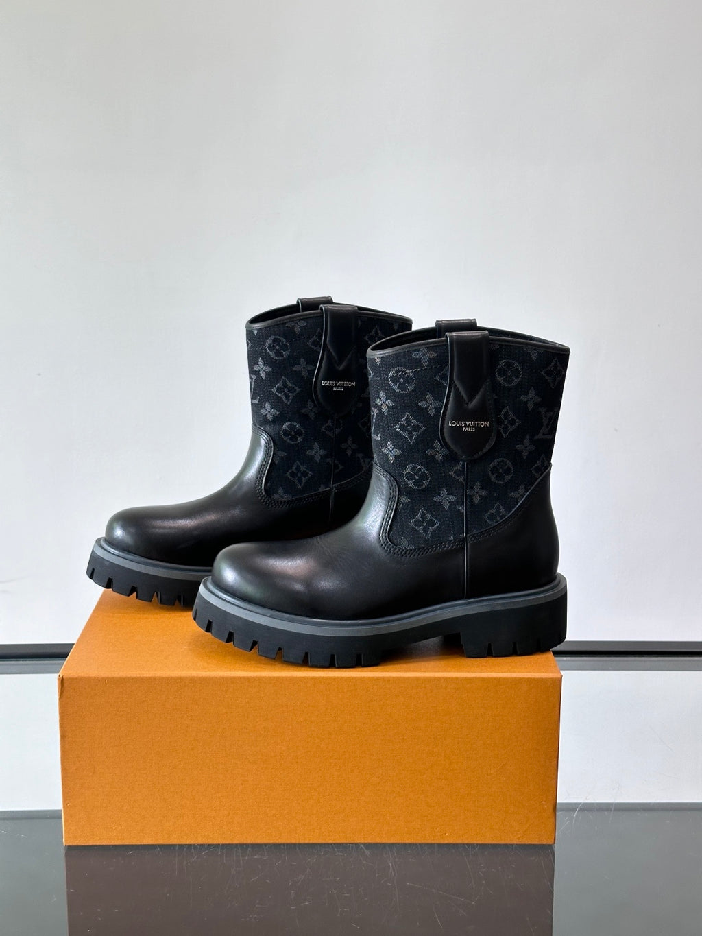 Черевики Louis Vuitton