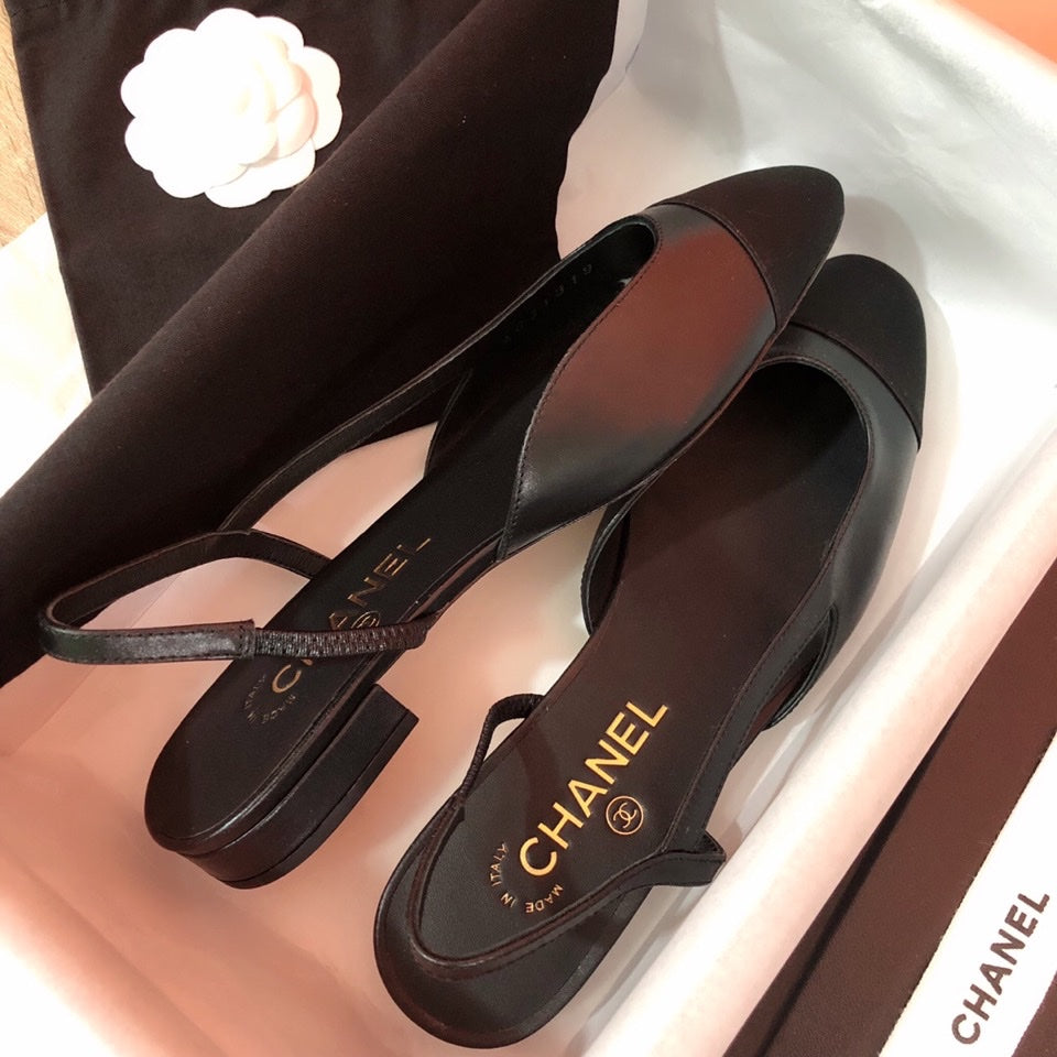Жіночі зручні шкіряні сандалі Chanel