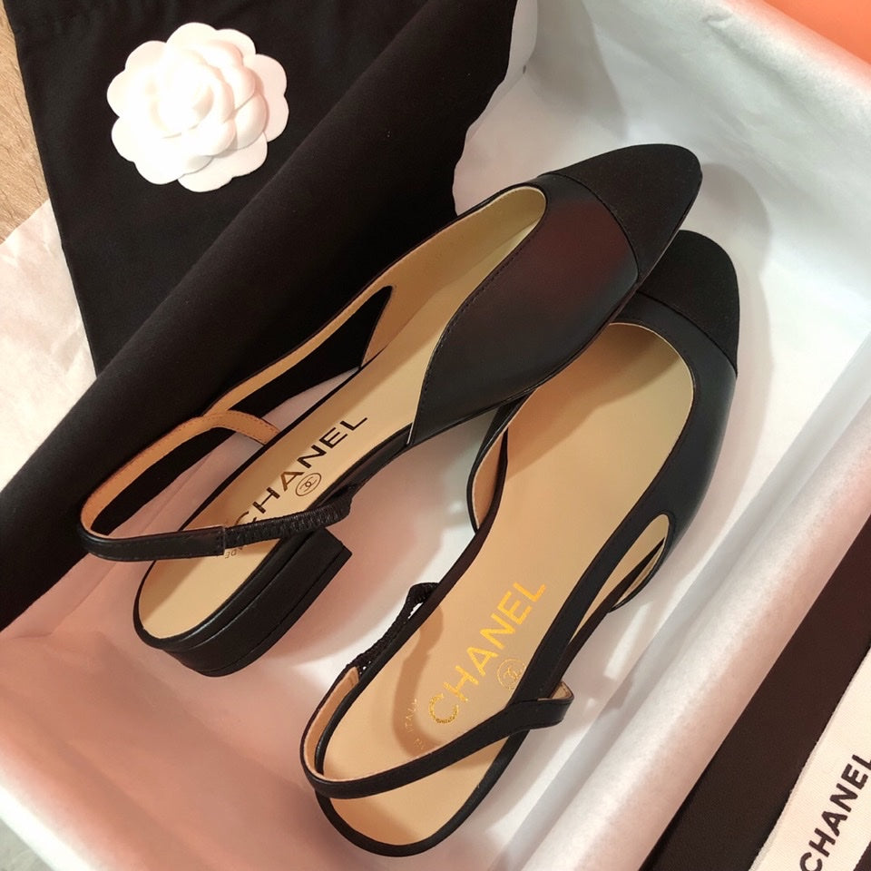 Жіночі зручні шкіряні сандалі Chanel