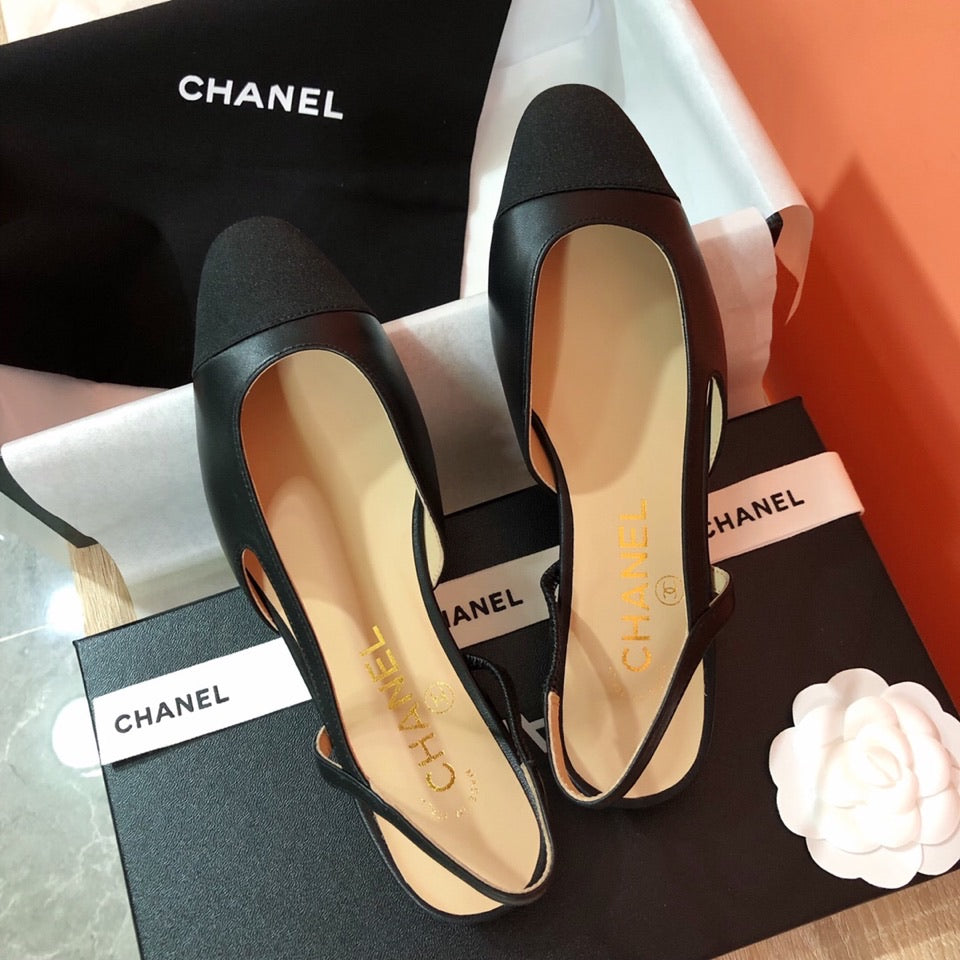 Жіночі зручні шкіряні сандалі Chanel